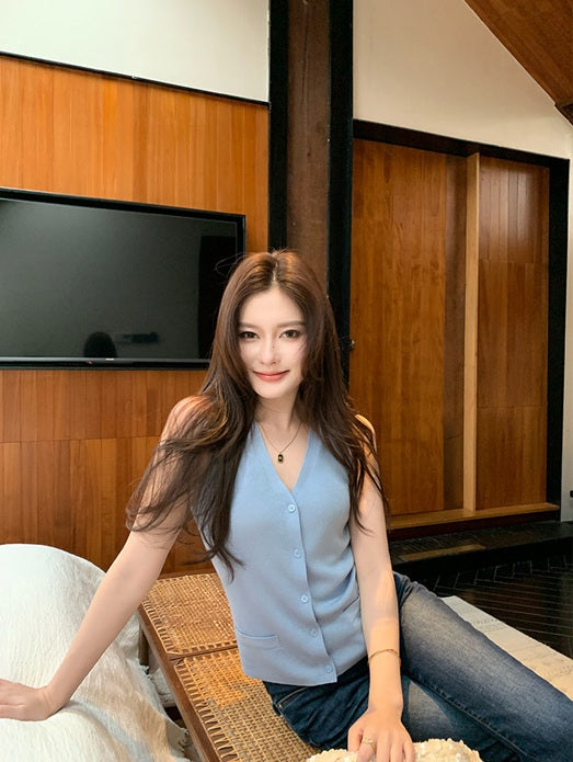 DR236121 Knit Top/Pre-order