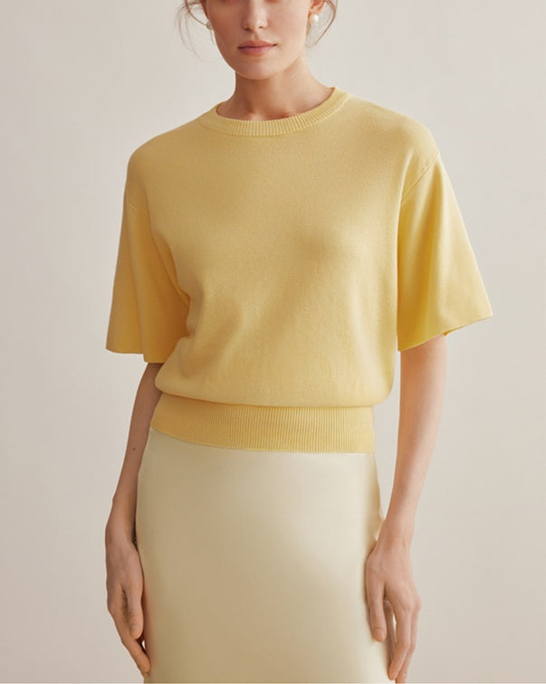 DR236005 Knit Top/Pre-order 2 Colours