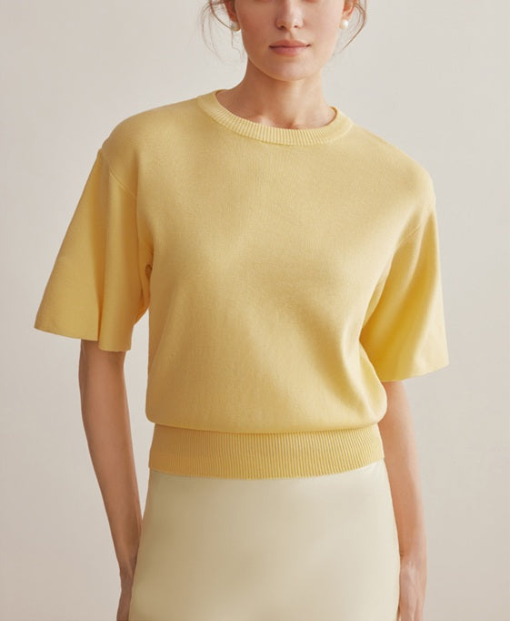 DR236005 Knit Top/Pre-order 2 Colours
